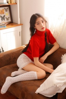 在年代文里的戏精女王